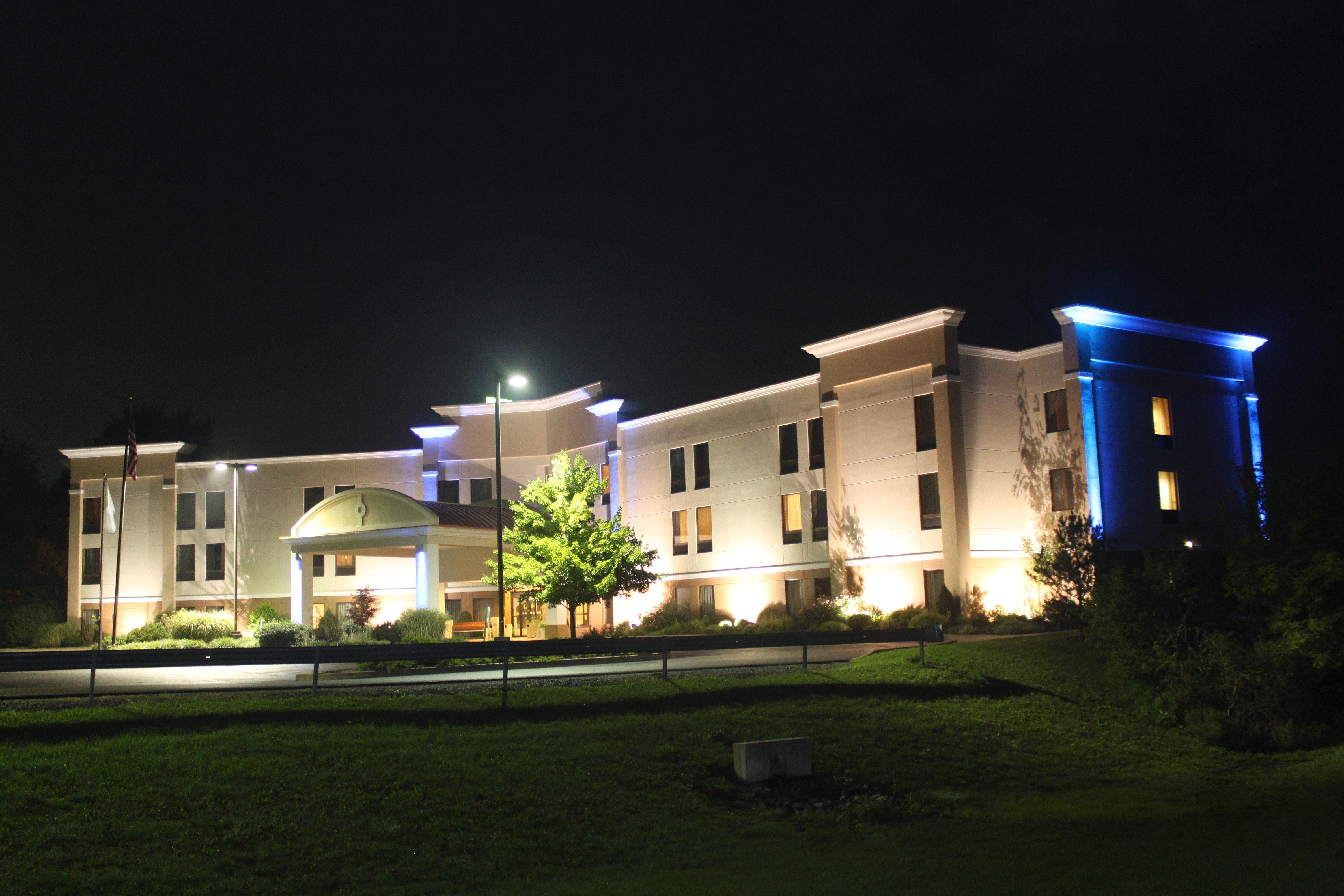 Holiday Inn Express Lewisburg - New Columbia By Ihg Exteriör bild