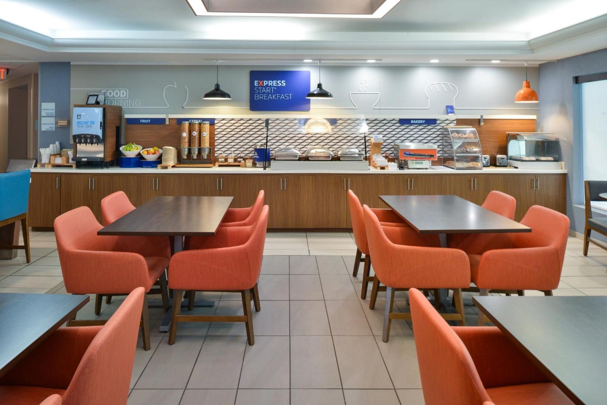 Holiday Inn Express Lewisburg - New Columbia By Ihg Exteriör bild