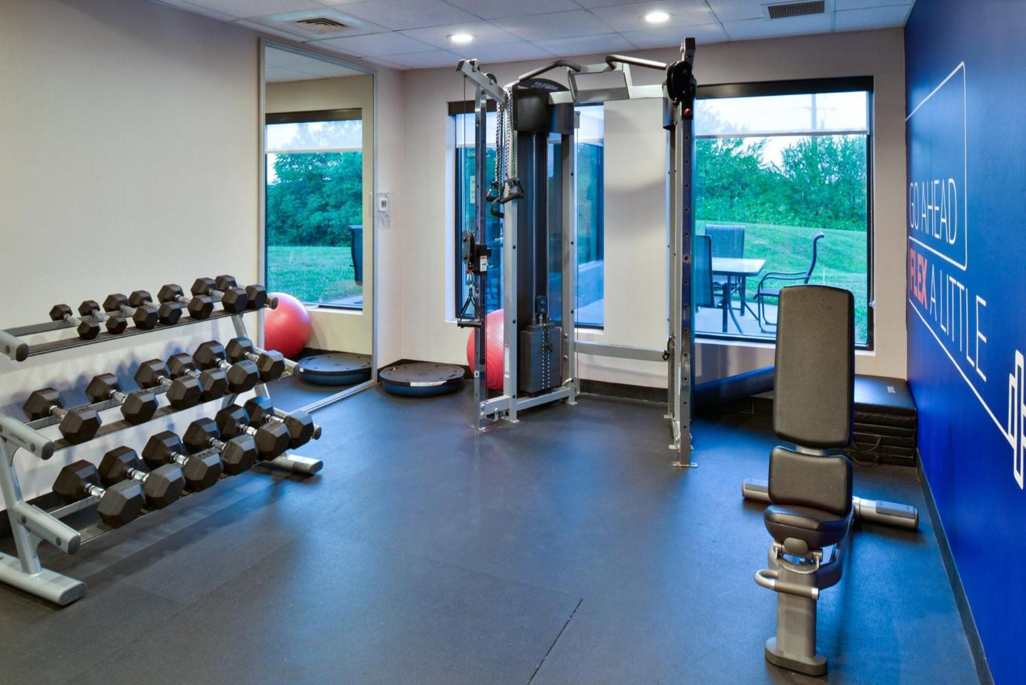 Holiday Inn Express Lewisburg - New Columbia By Ihg Exteriör bild